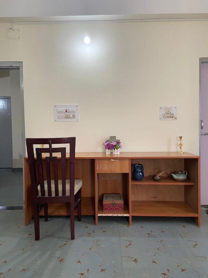 Maria'S Homestay Силигури Екстериор снимка